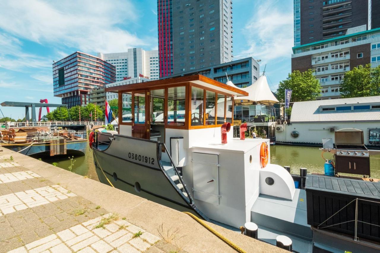 De Coaster & Aquarium Ponton Hotel Rotterdam Kültér fotó